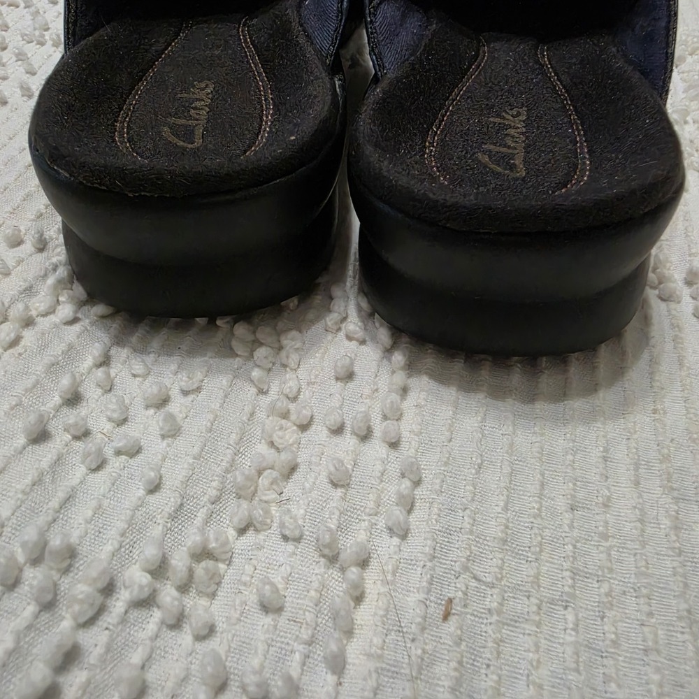 Clarks Navy Leather Clogs Mules Women's Size 7M Slip On Comfort Shoes - Picture 6 of 9
